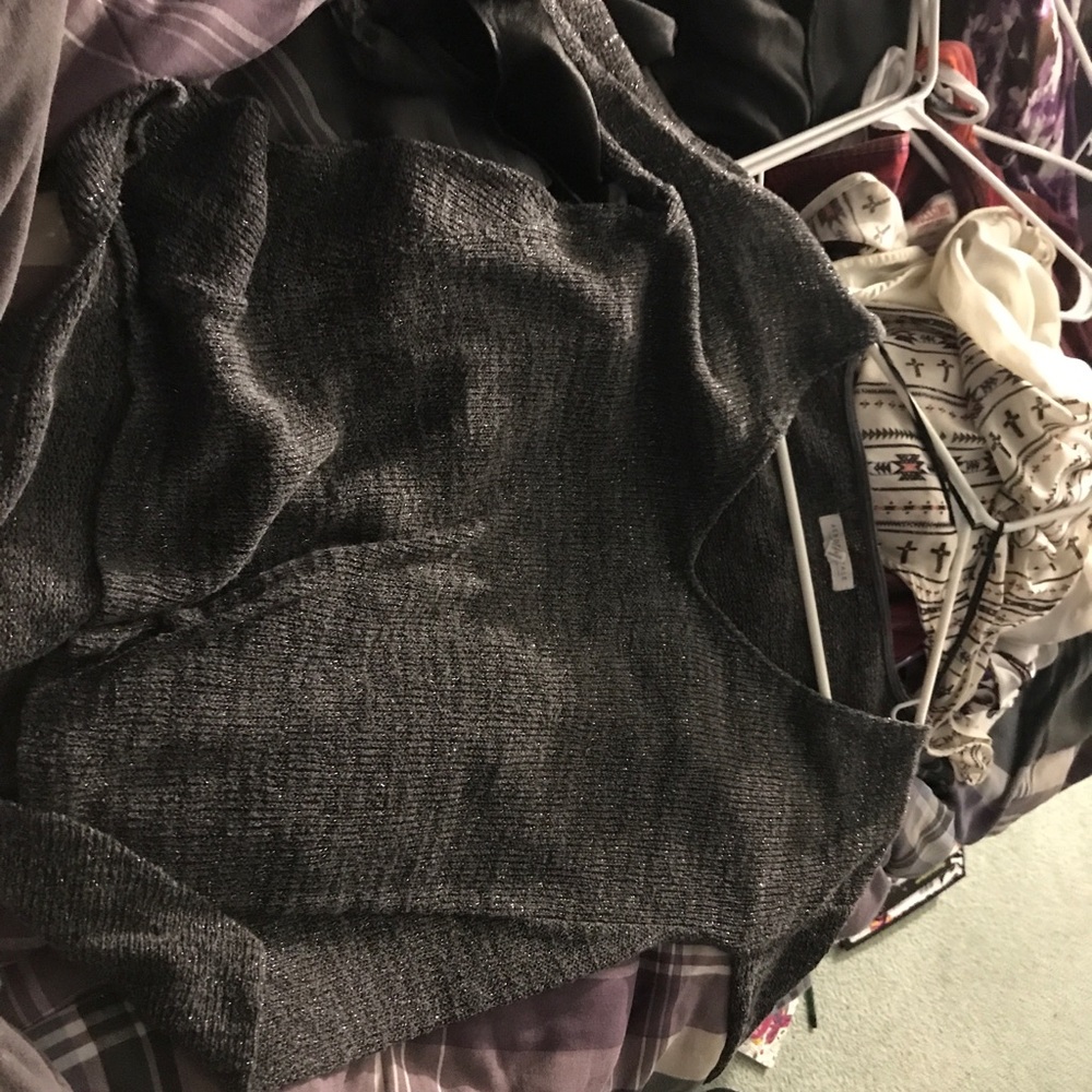 (2) Sleeved Sweater